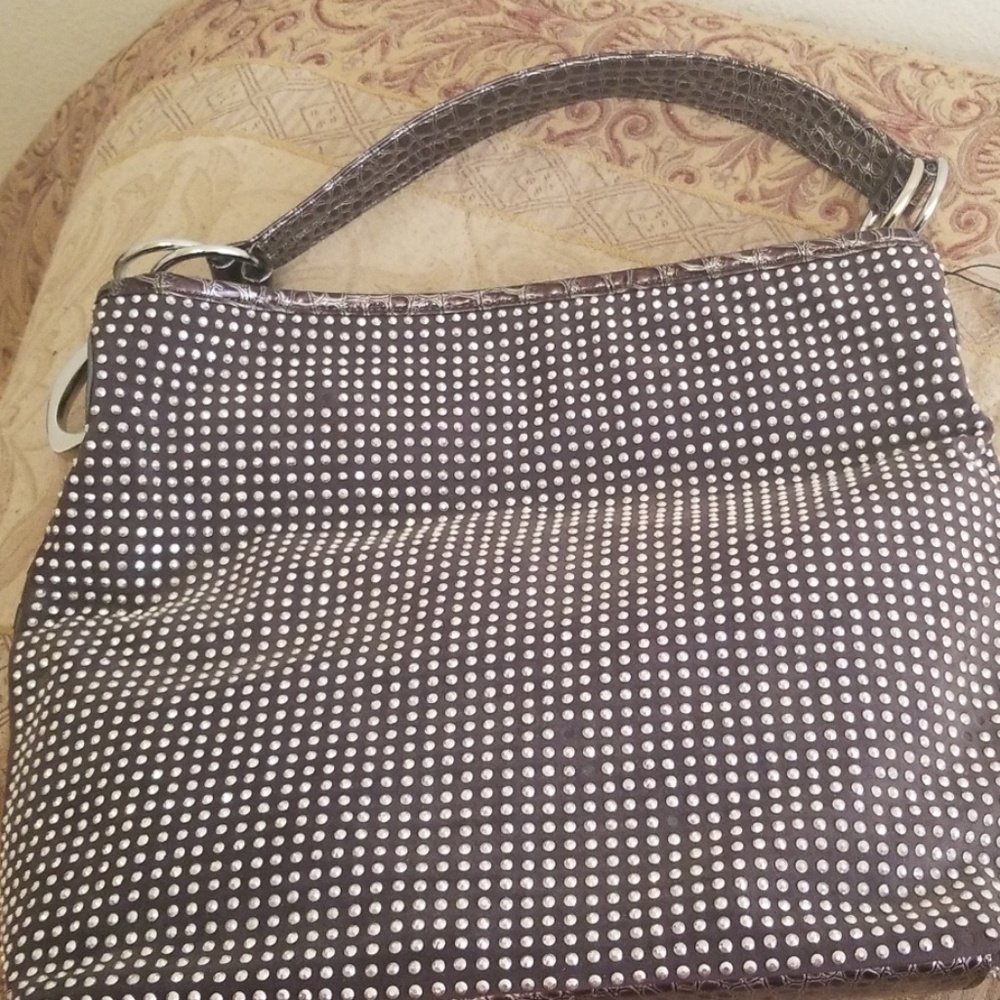 Metallic gray medium size handbag